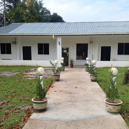 Sukau Tomanggong View Bed & Breakfast 외부 사진