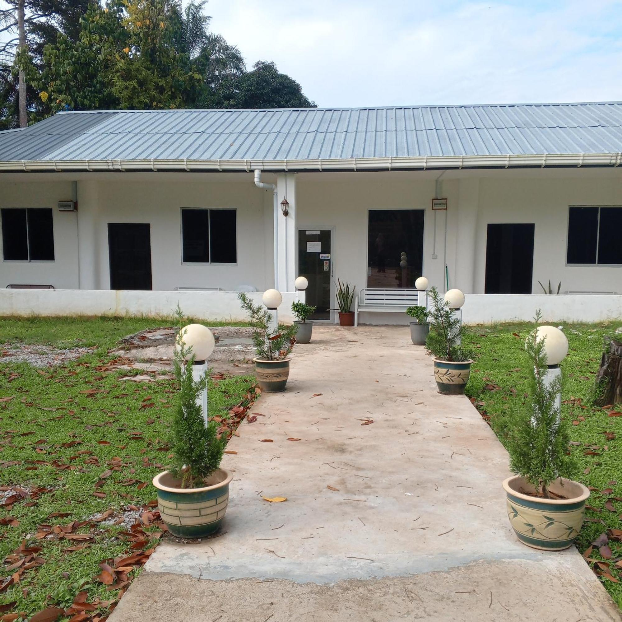 Sukau Tomanggong View Bed & Breakfast 외부 사진